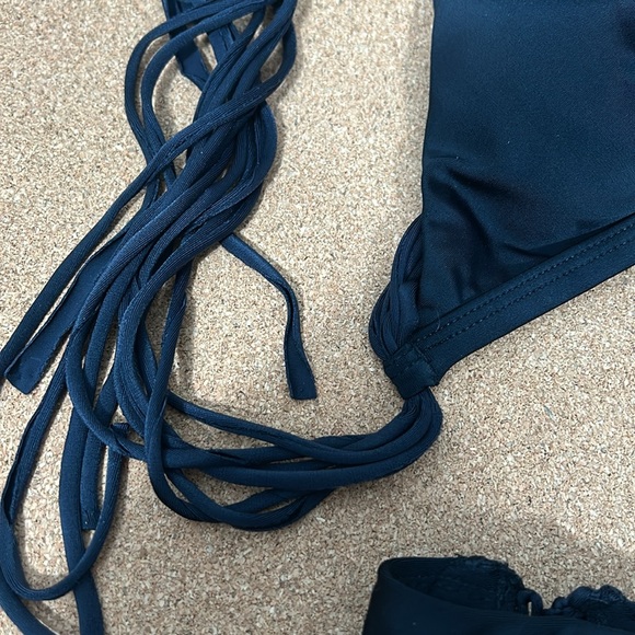 ViX Paula Hermanny MACRAMÉ FRINGE TIES BIKINI Set in Black small - Picture 13 of 16